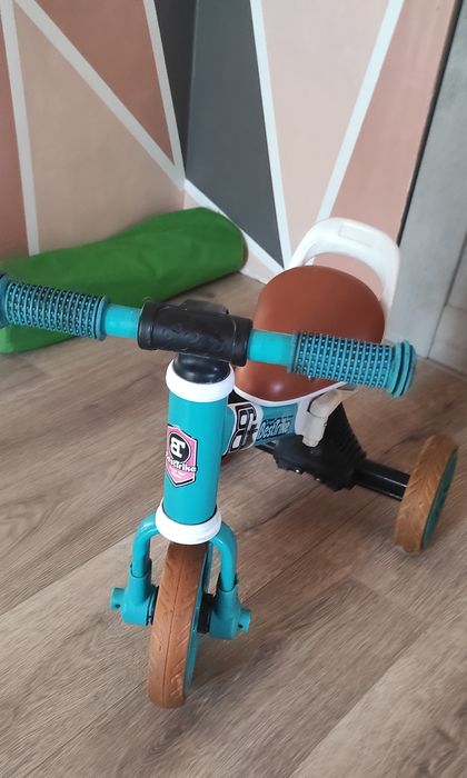 Беговел -велосипед besttrike 2в1