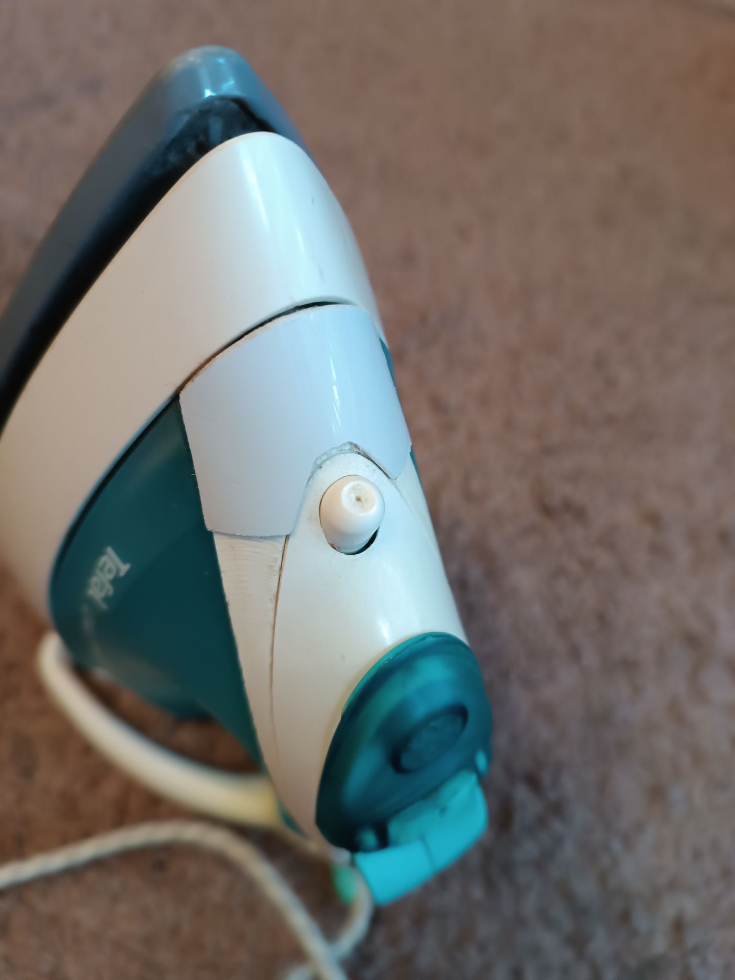 Żelazko Tefal Ultra Gloss Easycord 50