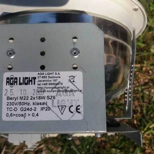 LAMPY  SUFITOWE z jarzeniówkami  tylko po 14 zł