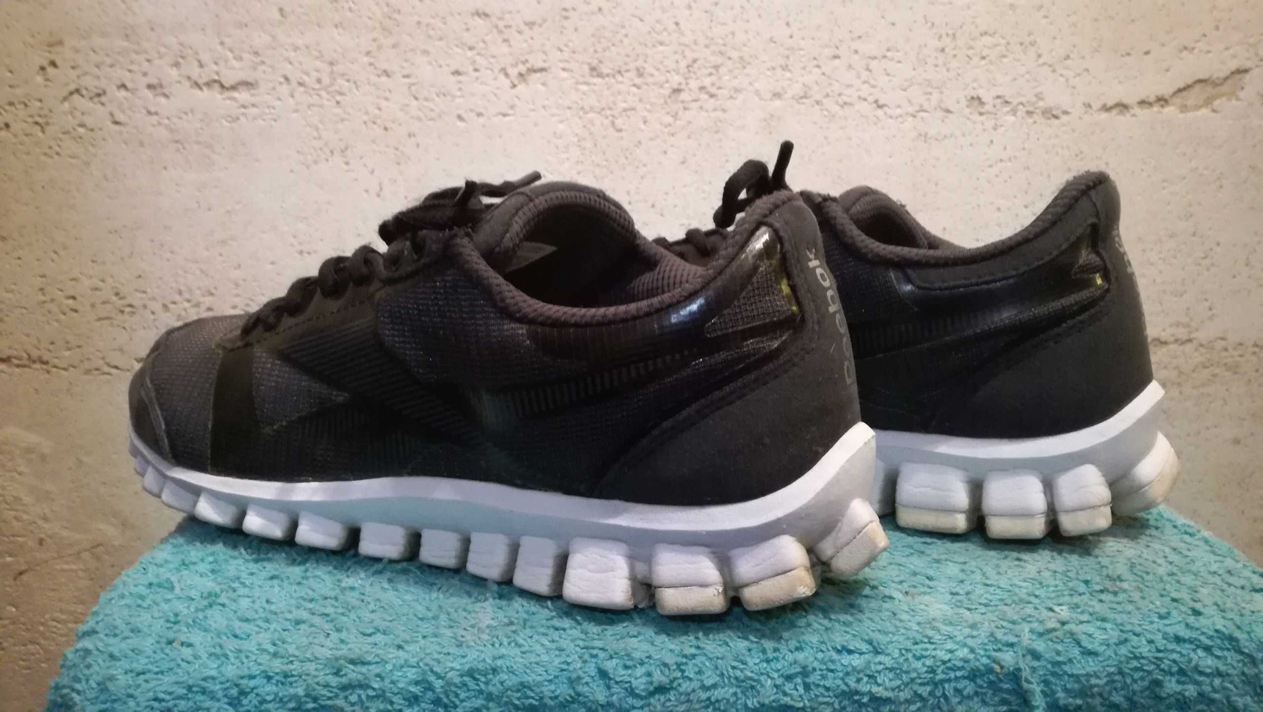 Buty do biegania REEBOK SMOOTH FLEX r.37,5 stan bardzo dobry