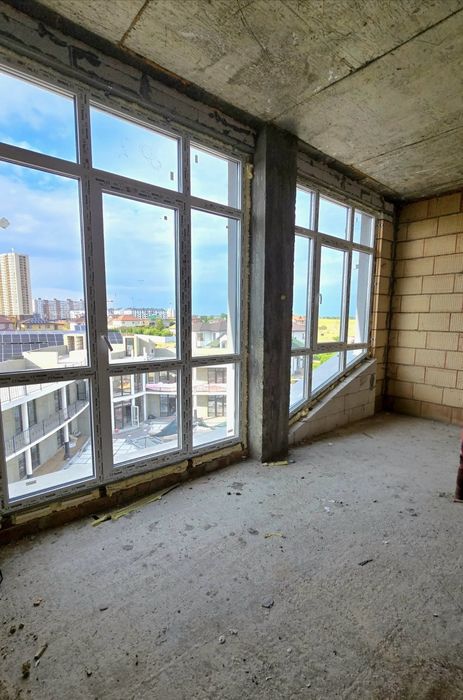Квартира 54,5 м² з басейном