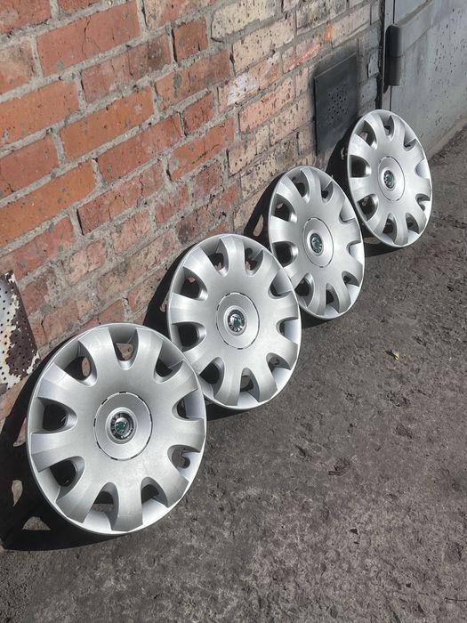 Колпакі шкода R15 комплект оригінал
