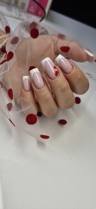 Profesjonalne Przedłużanie Paznokci | Manicure Hybrydowy | Pedicure