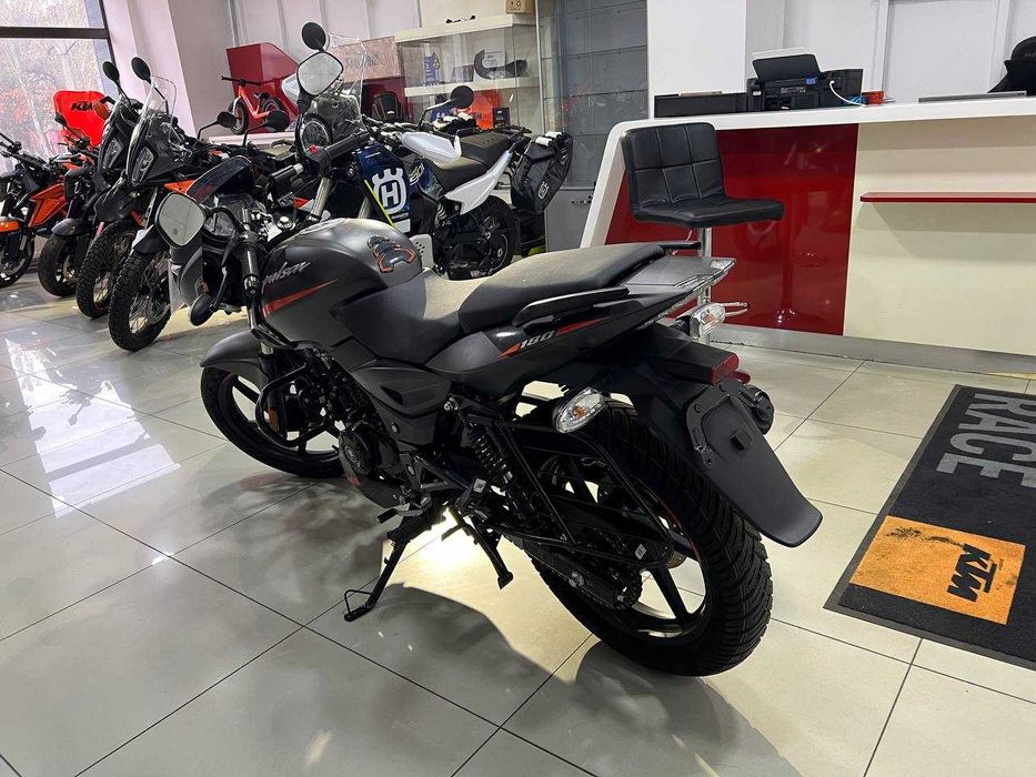 Bajaj Pulsar 180 Neon