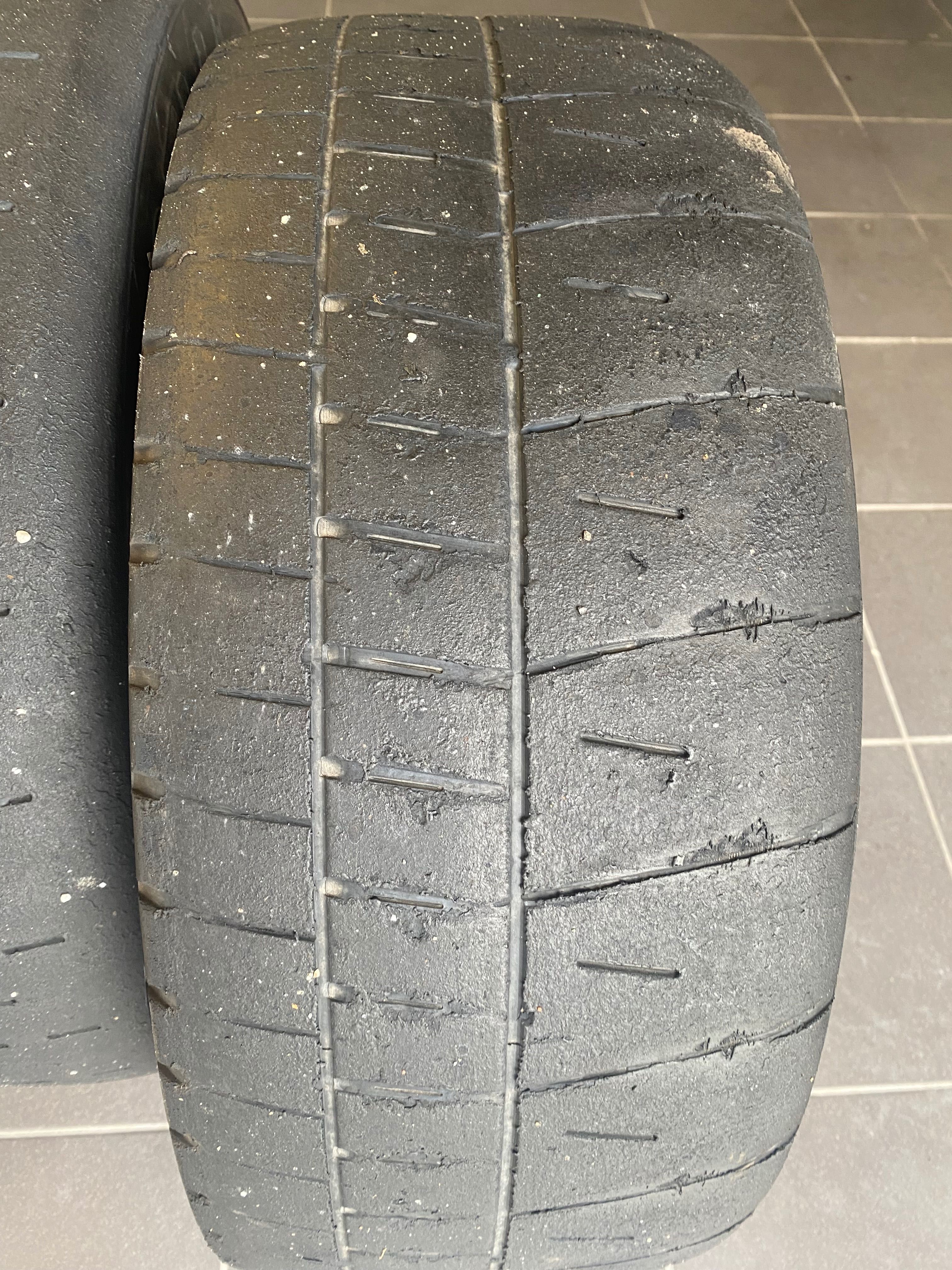 Pirelli p zero rk 235/40r18