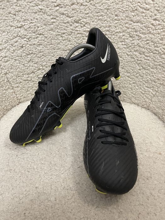 Бутси футзалки сороконожки кросівки Nike Mercurial 41.5р