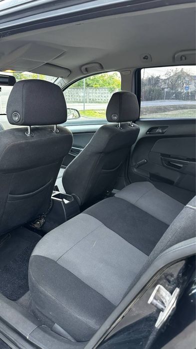 Продам Opel Astra H,авто у Львові