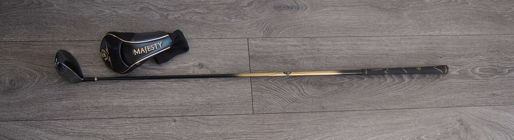 Kije do golfa MAJESTY ROYALE BLACK LV FW 7  Marka Super Premium