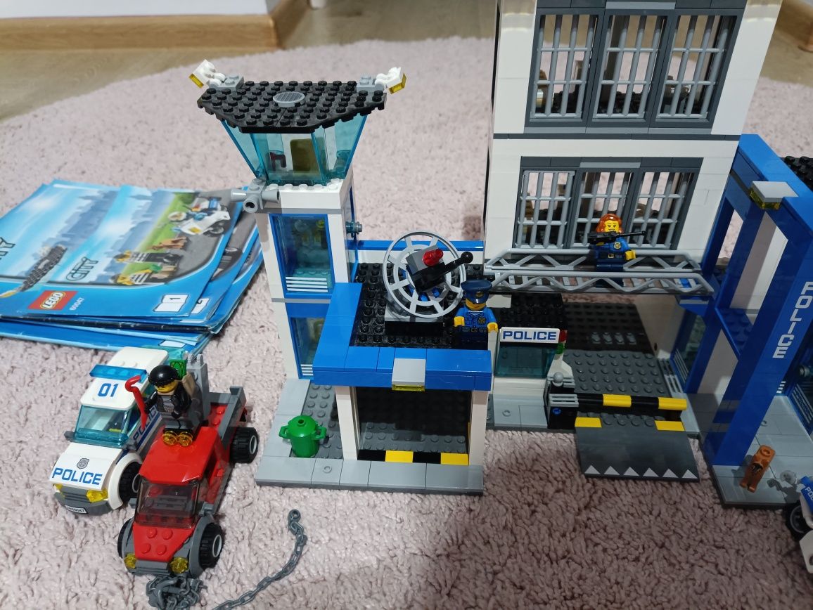 Lego  city posterunek policji 60047