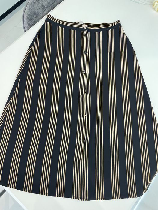 Спідниця міді h&m