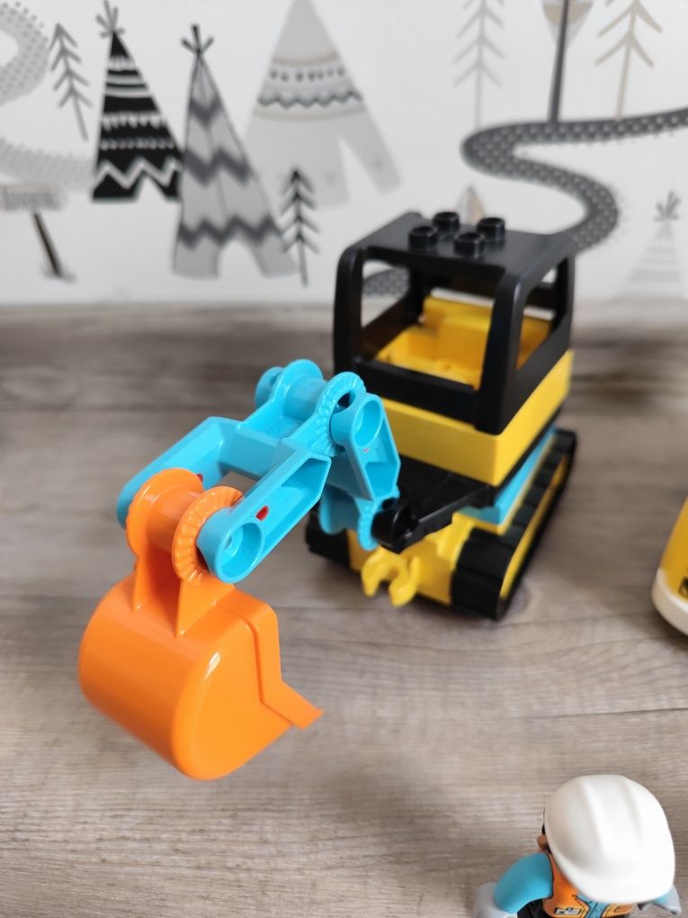 LEGO Duplo 10930 + 10931 Buldożer, ciężarówka i koparka