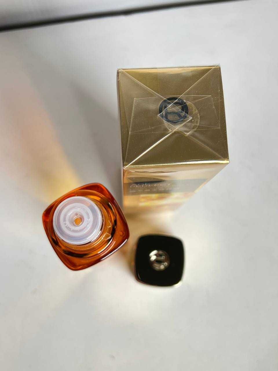 Есенція для обличчя Loreal Age Perfect Collagen Royal Essence