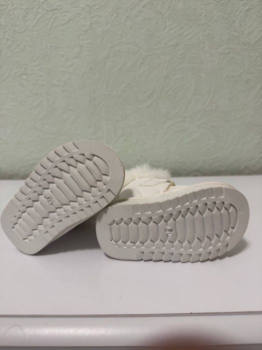 Ботінки,сапожки 21 розмір