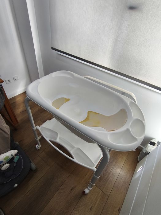 Banheira com trocador