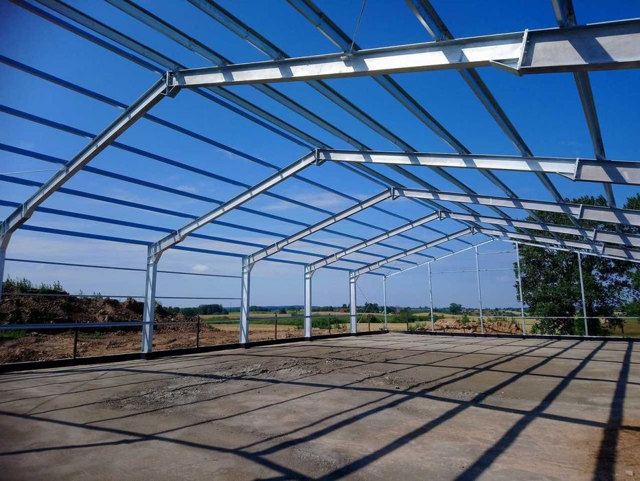 konstrukcja stalowa hali 20x35x5 hala wiata bindry ramy