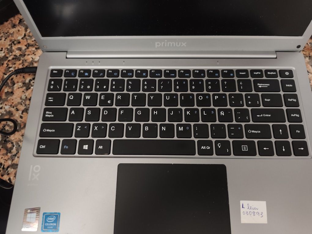 Notebook Primux – Para Peças ou Conserto