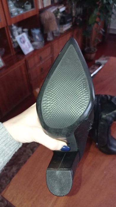 Весняні жіночі чоботи сапожки