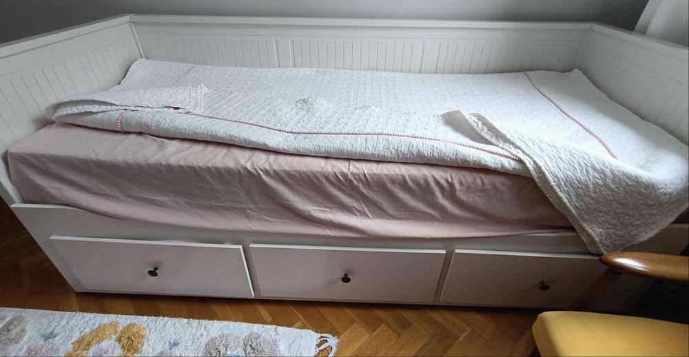 Łóżko IKEA hemnes z 3 szufladami, 2 materace Husvika, 80x200 cm