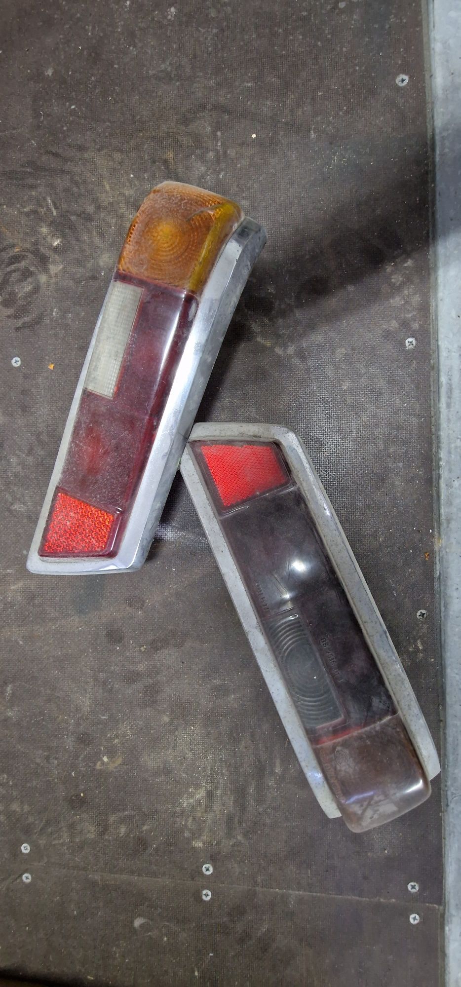 Várias peças, acessórios mercedes w110 Fintail