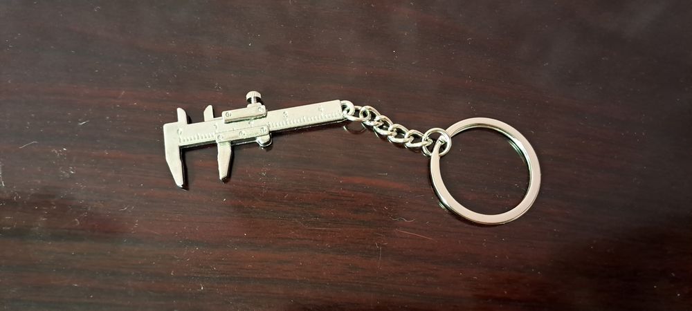 Штангенциркуль брелок-сувенір