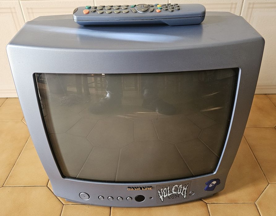 Televisão tv basic line