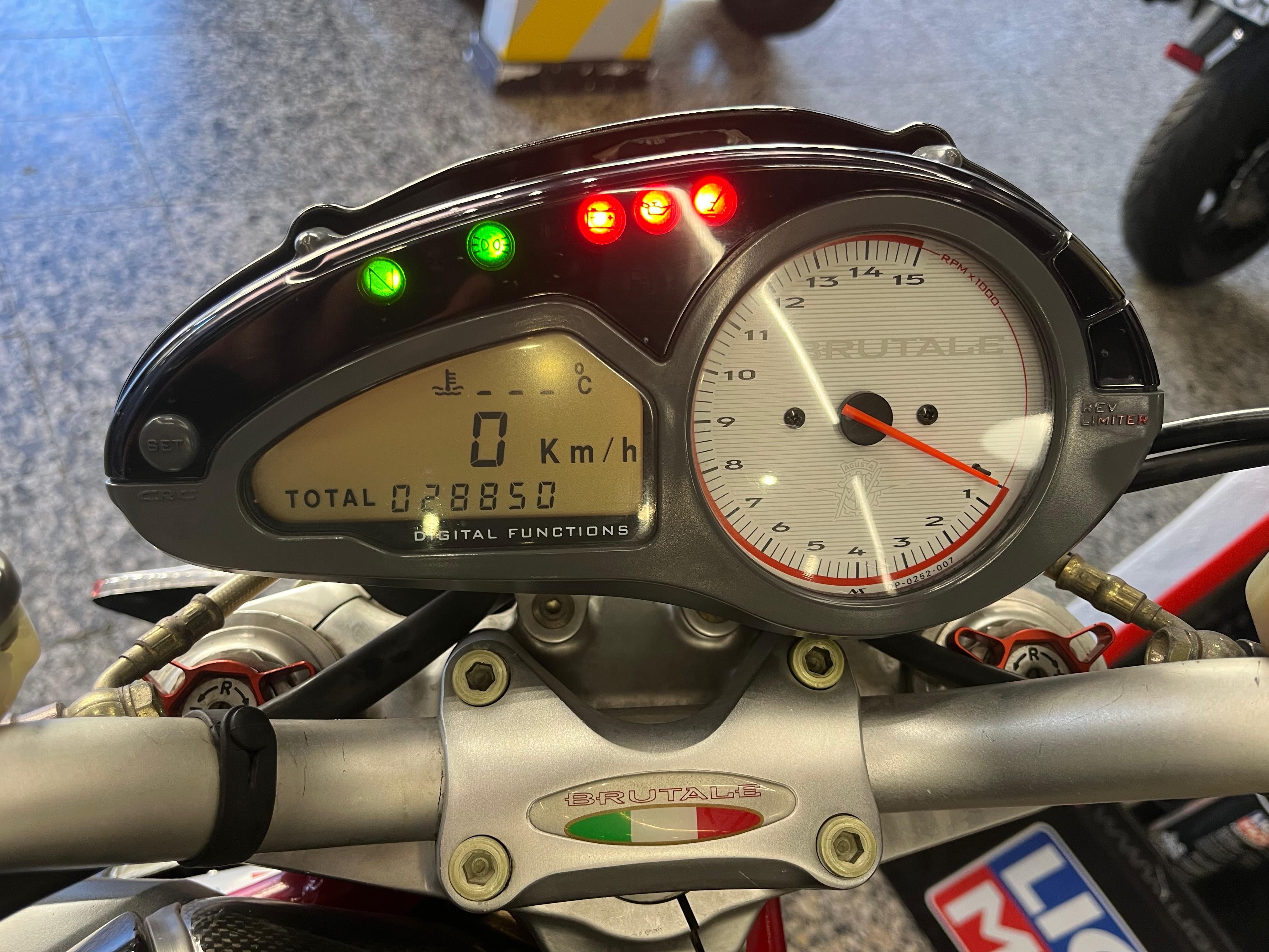MV AGUSTA Brutale 910 s em Optimo estado
