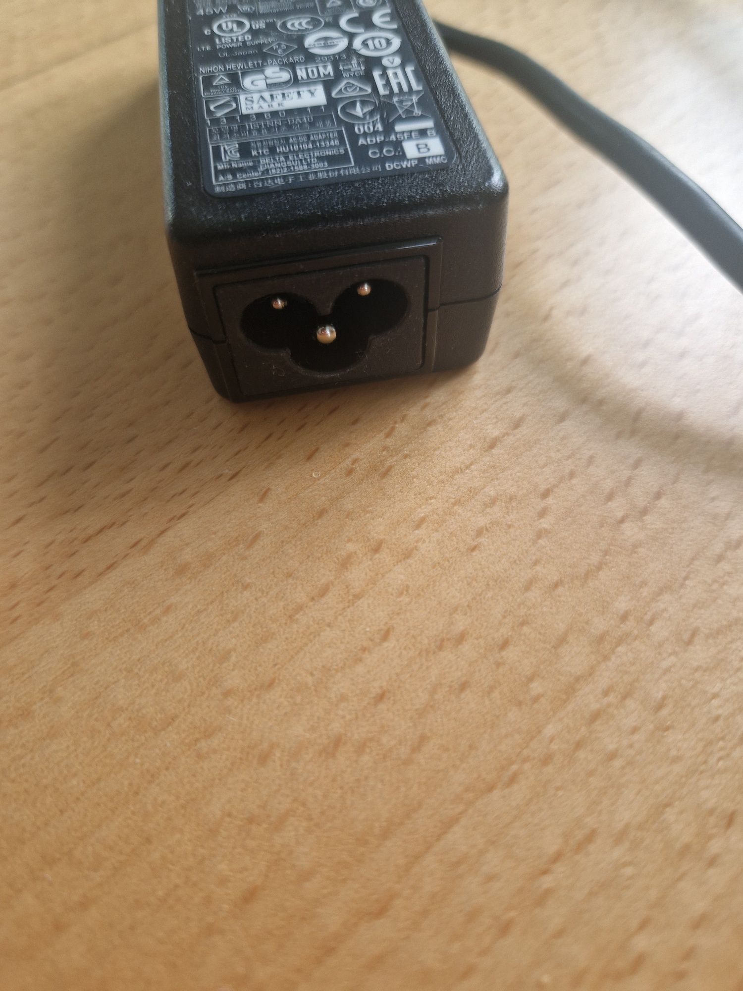 Zasilacz HP 45W nowy