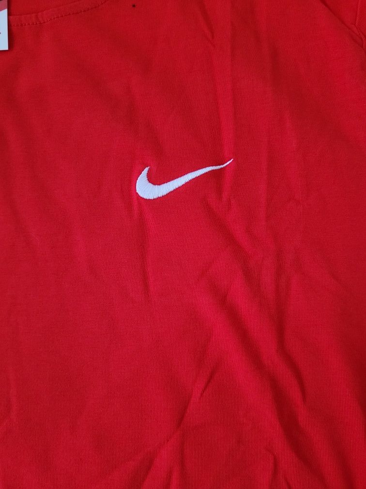 Komplety męskie spodnie plus koszulka logo wyszywane Nike łyżwa