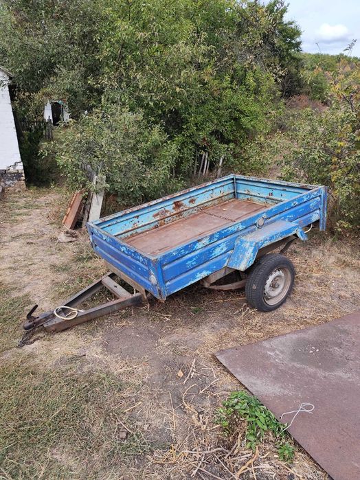 Причіп для легкового авто.