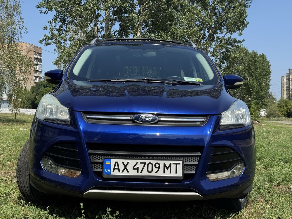 Ford Escape 2.0 EcoBoost SEL • Повний привід • Панорама • Шкіра • Syng