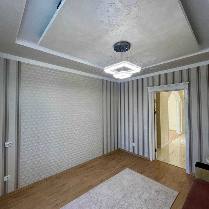 Продається шикарна 3-х кімнатна квартира в центрі з ремонтом