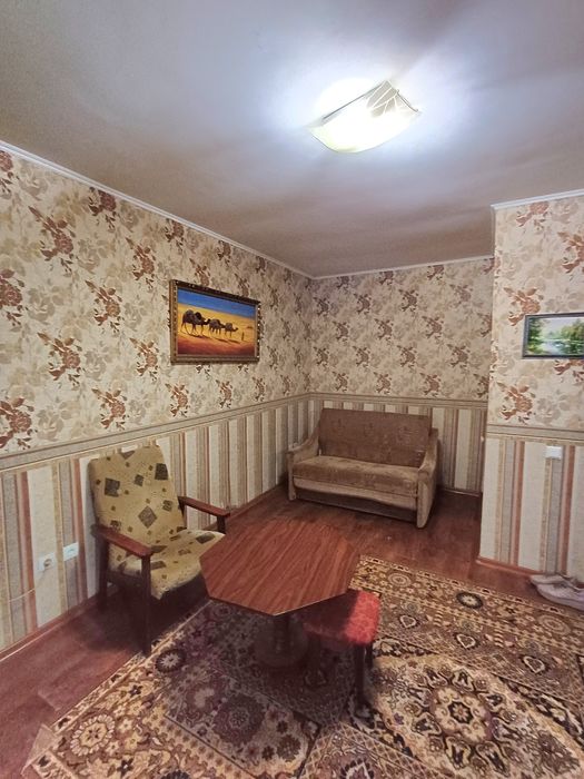 Продам 2-х комнатную квартиру на Космонавтов