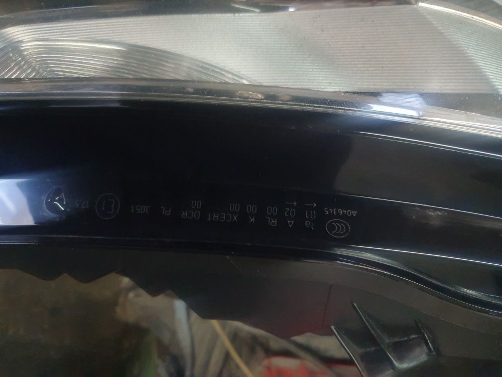 Lampa prawa a6 c7 11-14r bdb.