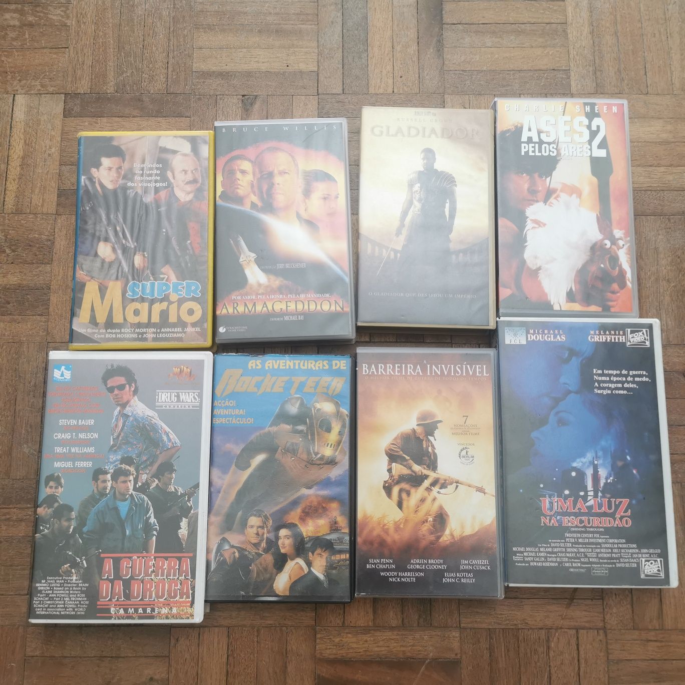 Lote de Filmes e Animação VHS