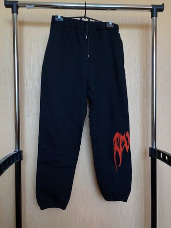 Штаны Revenge Black/Red Logo Sweatpants