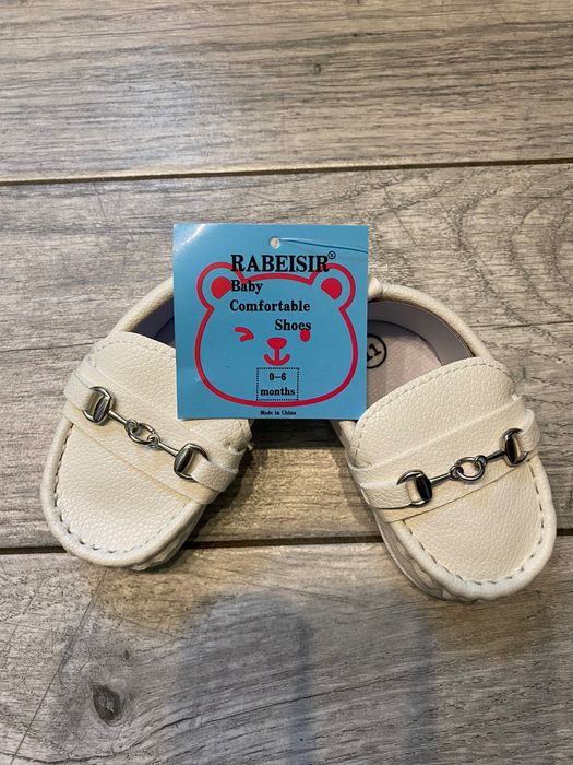 Buciki niechodki nowe