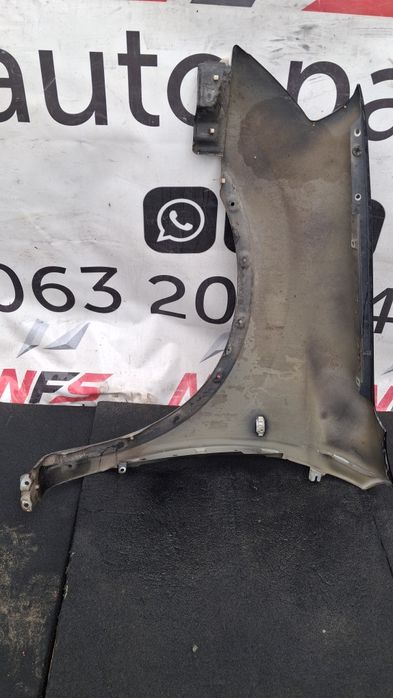 Переднє праве крило Nissan Qashqai j10 дорестайлінг, колір Z11