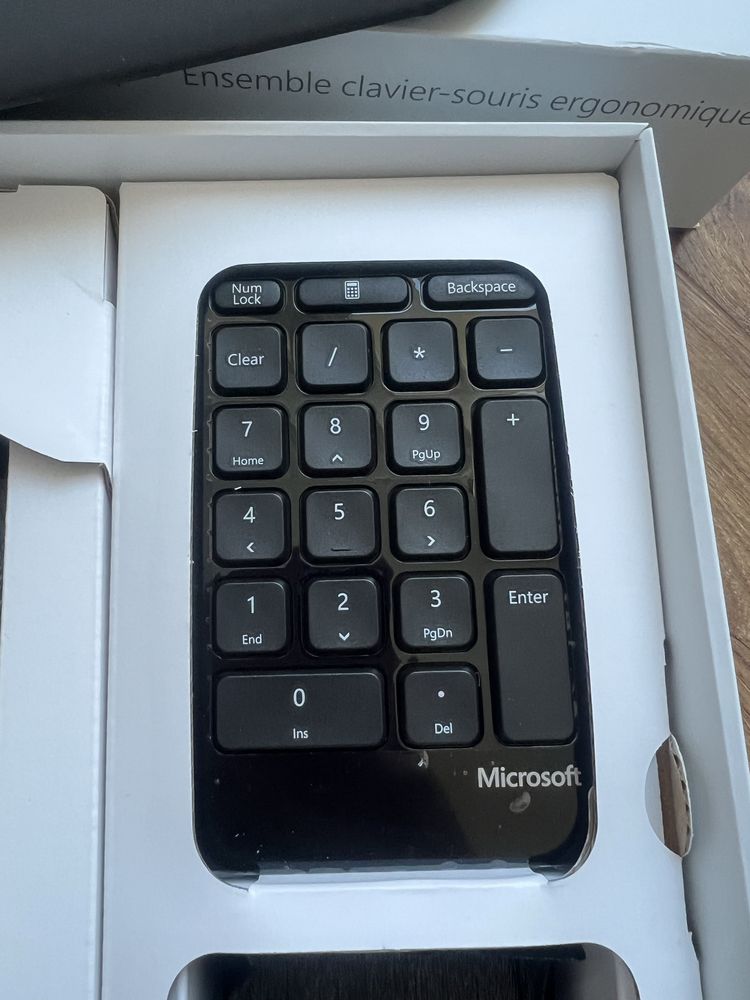 Microsoft sculpt ergonomic desktop keyboard mouse