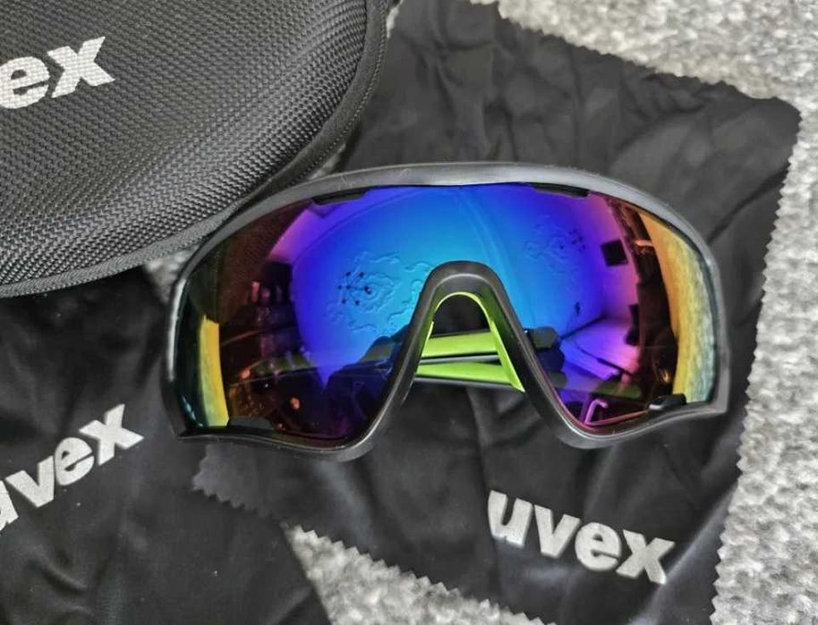 Okulary Uvex Sportowe Rowerowe Do Biegania Polaryzacja Z Etui Nowe