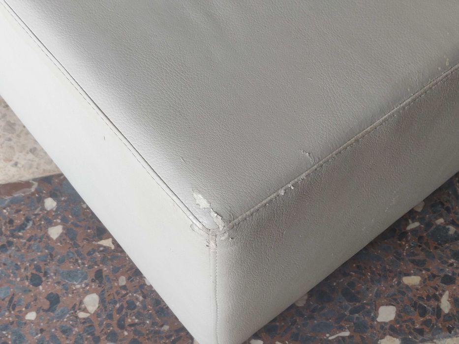 Pouf Minimalista Quadrado Branco IKEA