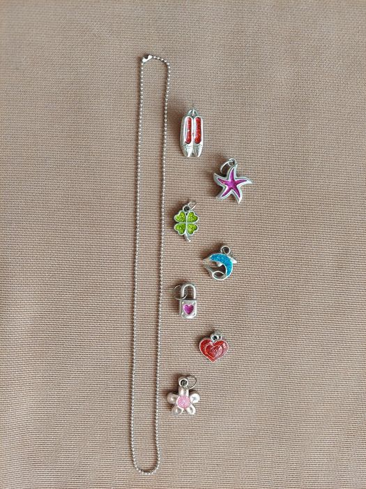 Naszyjnik i 7 przywieszek komplet