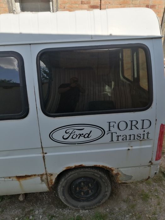 Продам Форд Тразит 1988
