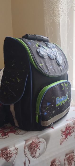 Шкільний рюкзак фірми Kite для хлопчика 1-4 клас