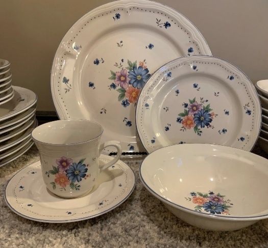 Lote 4 peças Loiça Grés Provincial Bouquet Vintage Coleção