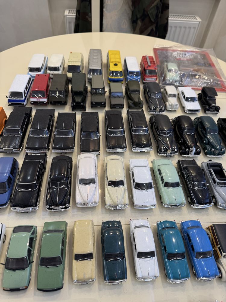 Продам маштабные модели 1/43 автомобилей Ссср