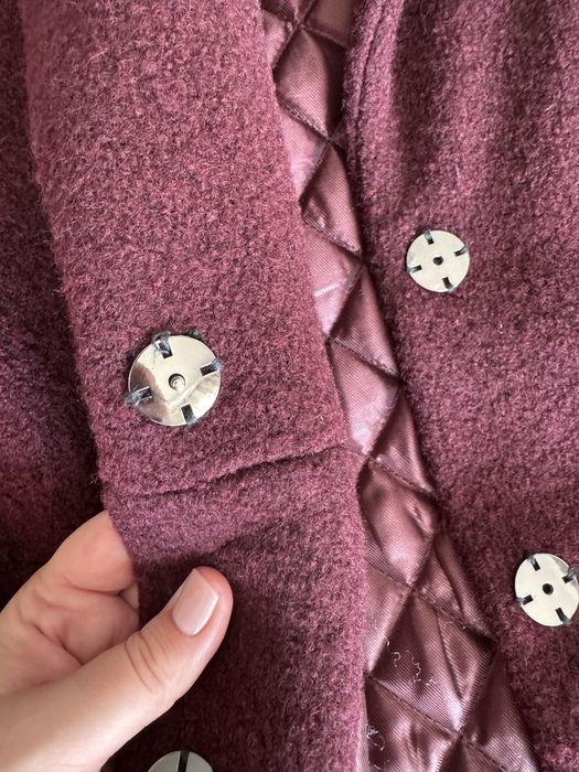 Пальто вовняне на утеплювачі колір марсала бренд byme