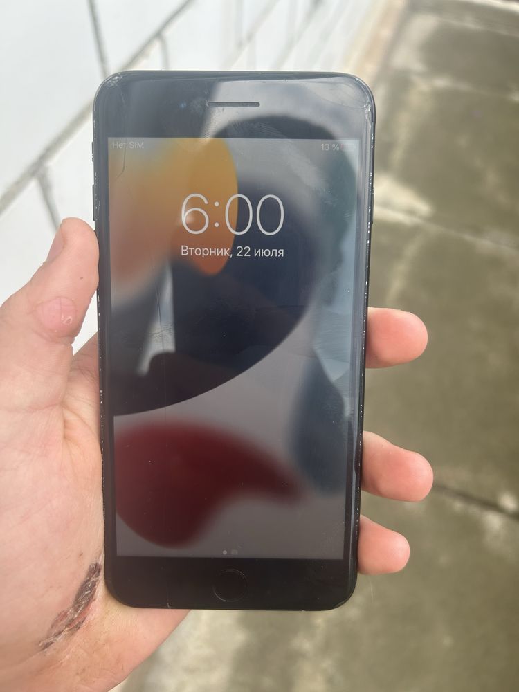 Айфон 7 + все в описі >