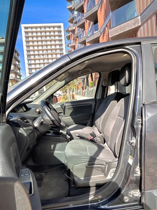 Renault Scenic 1.5 DCI 2011