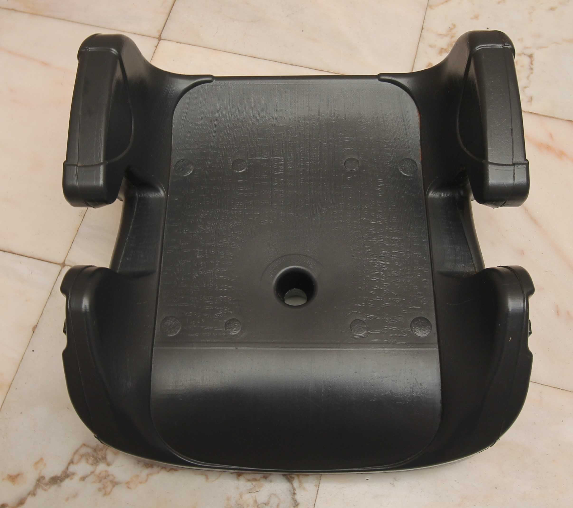 cadeiras /bancos auto elevatório Gr2/3, ( 15 e os 36 Kg )