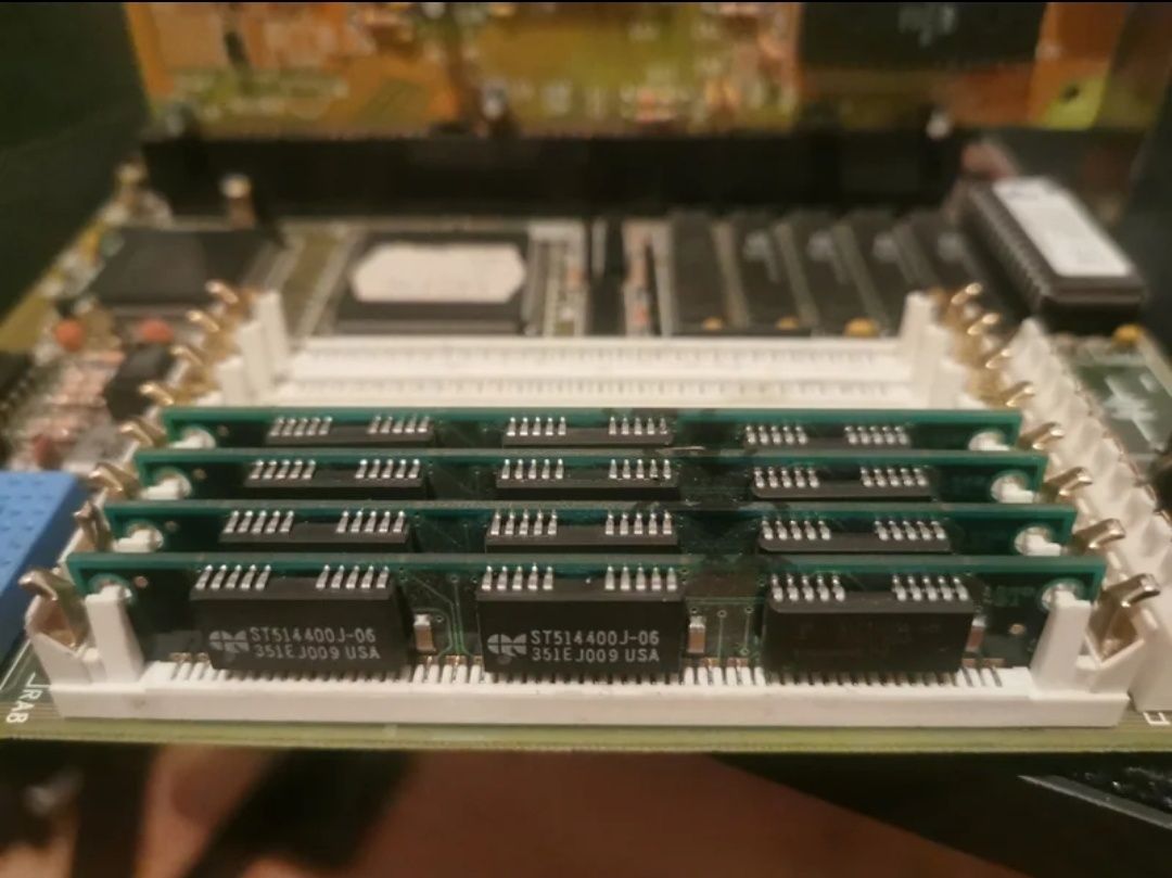 Motherboard 386 DX40Mhz c/ 4MB RAM e VGA ISA